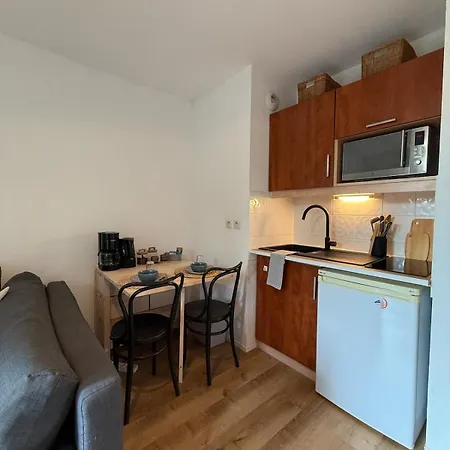 Zen Avec Balcon Spacieux דינייה-לה-בן